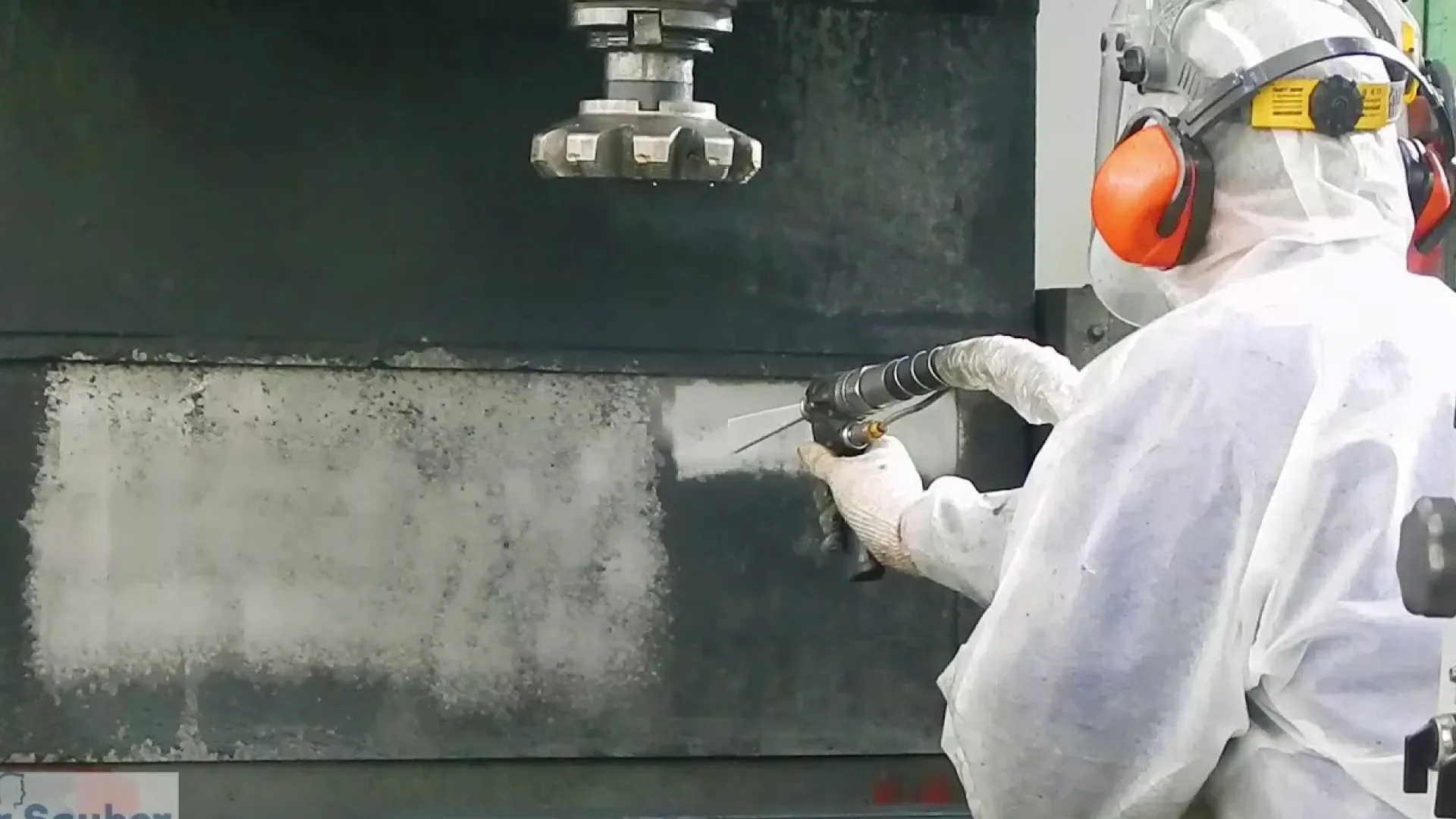 Криогенный бластинг труба профильная